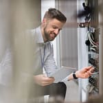 Servicetekniker IT rack